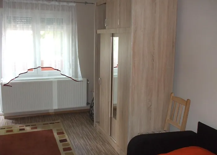 아파트 Aniko 시오포크